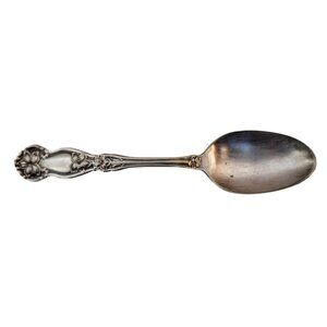 One Antique Silverplated Wm Rogers & Son Orange Blossom Teaspoon 1910